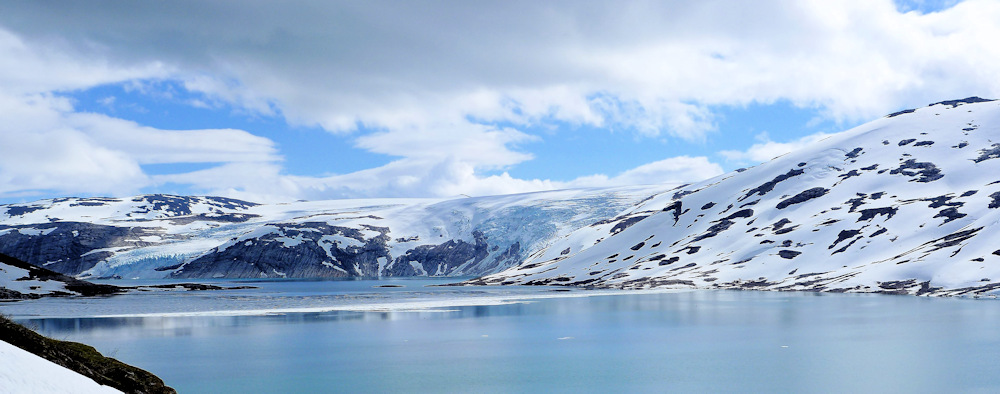 Storglomvatnet  Svartisen1