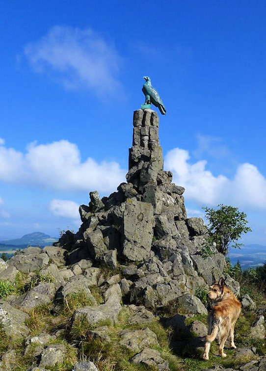 Wasserkuppe, Fliegerdenkmal aa