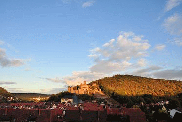 herbst-2009-037-burg-abendsonne